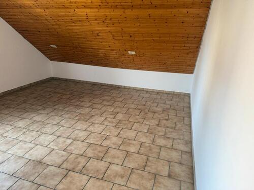 Foto - Dachgeschoßwohnung in Simmozheim zur Miete