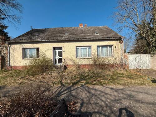 Foto - Einfamilienhaus für Handwerker - 33.000,00&nbsp;EUR Kaufpreis, ca.&nbsp; 134,00&nbsp;m&sup2;