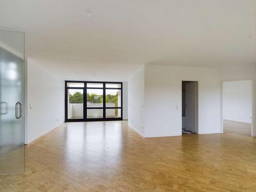 Foto - Wohnen mit Weitblick - 97 m² 3-Zimmerwohnung mit Balkon u. Fahrstuhl