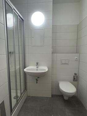 Foto - Sanierte 2-Raumwohnung stadtnah