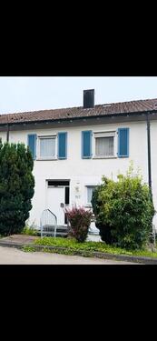 Foto - Kernsaniertes Reihenmittelhaus in ruhiger Wohngegend