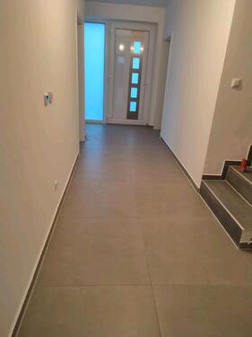 Foto - Doppelhaushälfte zu vermieten - 1.400,00&nbsp;EUR Kaltmiete, ca.&nbsp; 154,00&nbsp;m&sup2;