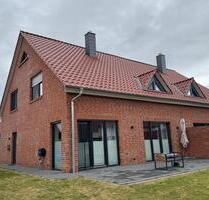 Moderne & hochwertige Doppelhaushälfte in Golfplatznähe - Neustadt am Rübenberge