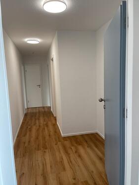 Foto - Schöne, helle, komplett sanierte 3-Zimmer Wohnung