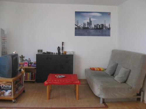 Foto - 1-Zimmer-Wohnung befristet - 580,00&nbsp;EUR Kaltmiete, ca.&nbsp; 30,00&nbsp;m&sup2;