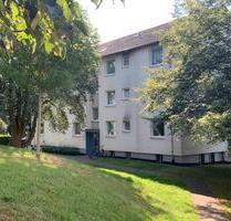 4-Zimmer-Wohnung mit Balkon und modernisiertem Badezimmer in Marburg