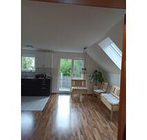 Helle Maisonette mit Balkon ohne Makler ohne Kehrwoche - Neckartenzlingen