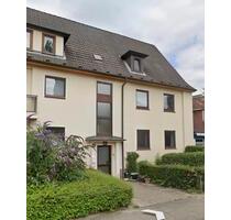 Vermietete 2,5 Z. 48 m² DG Wohnung Provisionsfrei 4% AFA möglich. - Pinneberg