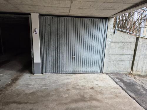 Foto - Abgeschlossene Garage Goerdelerstraße Reutlingen zu vermieten