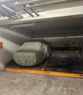 Foto - Tiefgaragenstellplatz in Singen verfügbar