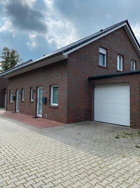Foto - Doppelhaushälfte zur Miete - 950,00 EUR Kaltmiete,