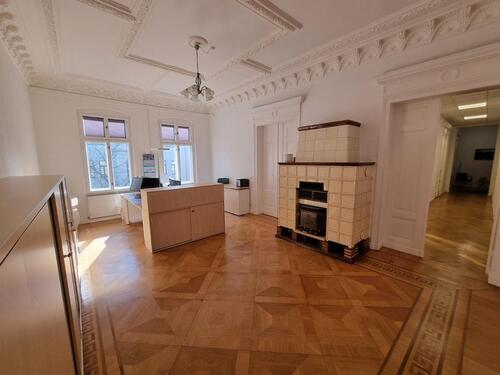 Foto - 191m² 6 Zimmer Wohnung Küche, Bad, WC, Nördliche Innenstadt