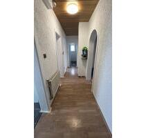 schöne 3-Zimmer-Wohnung in Regensburg-Reinhausen (1.OG)