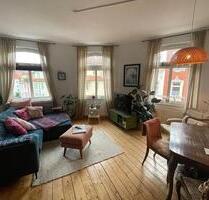 Sanierte Gründerzeitwohnung mit Dielen & Balkon - zentrale Lage - Jena Burgau