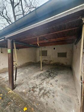 Foto - motorradstellplatz ab November - 30,00 EUR Miete,