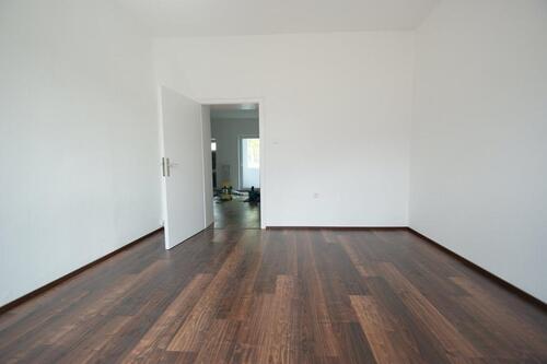 Foto - 30 Zimmer Mehrfamilienhaus, Wohnhaus in Essen