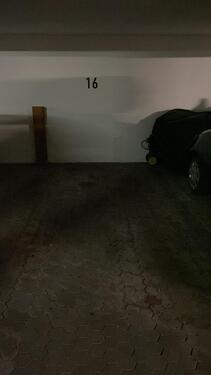 Foto - Tiefgaragenplatz, Ringstraße - 80,00 EUR Miete,