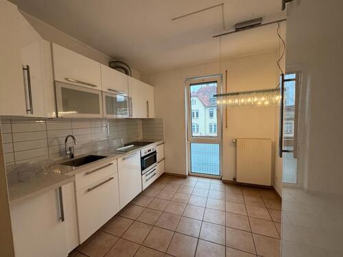 Foto - Mietwohnung mit Garage - 950,00&nbsp;EUR Kaltmiete, ca.&nbsp; 77,00&nbsp;m&sup2;