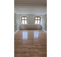 Wohnung ind Scheinfeld - 1.300,00&nbsp;EUR Kaltmiete, ca.&nbsp; 134,00&nbsp;m&sup2; in Scheinfeld (PLZ: 91443)