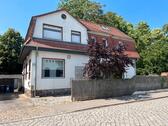 Foto - Viel Platz für Ihre Ideen in diesem großzügigen Einfamilienhaus