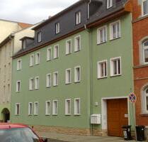 Attraktive Dachgeschosswohnung mit großem Balkon und Einbauküche - Erfurt Andreasvorstadt