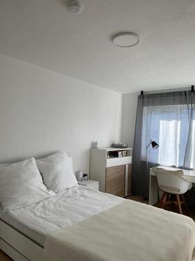Foto - Frauen-WG Zimmer Fasanenhof - 560,00 EUR Kaltmiete,