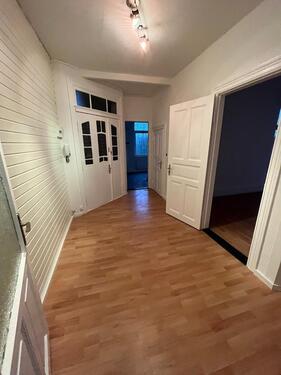 Foto - 3-Zimmer-Wohnung + großer Flur zu sofort