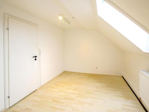 Foto - Dachgeschoßwohnung in Heimsheim zur Miete