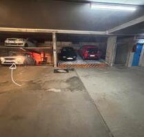 Duplexparker nähe Bahnhof Fürth - Nürnberg Gaismannshof