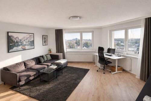 Foto - Lichtdurchflutete Wohnung mit separater Küche & modernem Bad