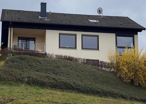 Foto - 9 Zimmer Einfamilienhaus in Aura im Sinngrund