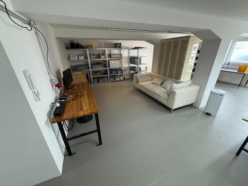 Foto - Fläche im Gemeinschaftsbüro (für Schreibtisch, 3D Druck o.ä.)