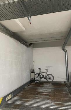 Foto - Tiefgaragenstellplatz (Duplex unten)Hemauerstraße -zu vermieten