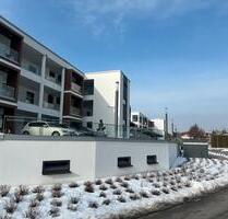 Große 2 Zimmer Wohnung, Neubau mit toller Loggia und Ausblick - Metten