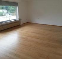 Maisonette Wohnung 125m2 5 Zimmer und 1 Parkplatz - Solingen