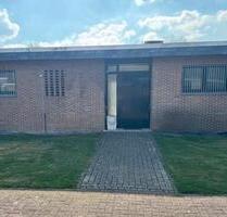 Saniertes BungalowHaus mit Garten 320qm top Lage zum Verkauf - Duisburg Essenberg