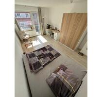 Hochwertiges WG-Zimmer mit neuer Ausstattung & Balkon ab sofort - Hamburg Wandsbek