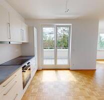 Ein Rückzugsort im Grünen – 2-Zimmer-Dachterrassenwohnung mit Herz in Strausberg