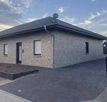 Neue Doppelhaushälfte 105 m² mit Garten in Lathen zu vermieten