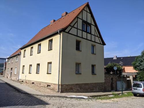 Foto - EFHMFH mit Doppelgarage & Hof Bahnhof & A71 in der Nähe