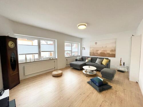 Foto - Helle 3-Zimmer Wohnung mit zwei Balkonen