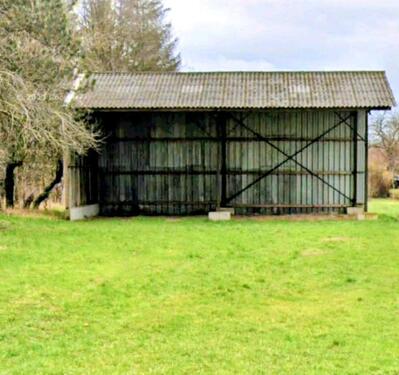 Foto - Überdachte Stellplätze für Wohnwagen -Boote etc zu vermieten