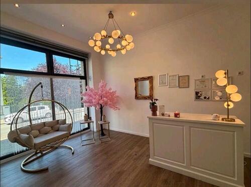 Foto - Beautyraum zu vermieten - 350,00 EUR Kaltmiete,