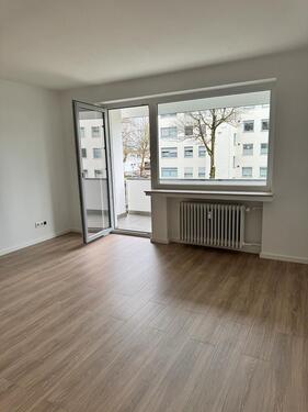 Foto - Schöne, sanierte 2 Zi-Wohnung, 67 m², mit Balkon