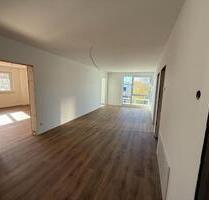 Büro, Praxis oder Studio – repräsentativ & lichtdurchflutet - Ludwigsburg Eglosheim