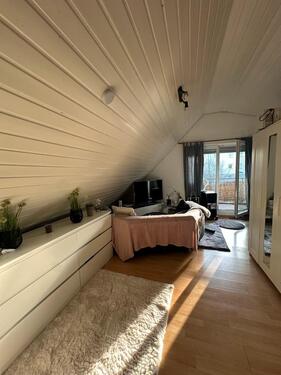Foto - 1 Zimmer Dachgeschoßwohnung zur Miete in Sindelfingen