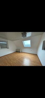 Foto - Dachgeschosswohnung - 650,00&nbsp;EUR Kaltmiete, ca.&nbsp; 50,00&nbsp;m&sup2;