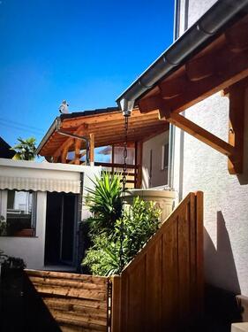 Foto - Haus mit Hofanteil - 1.200,00&nbsp;EUR Kaltmiete, ca.&nbsp; 88,00&nbsp;m&sup2;