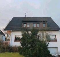 Zweifamilien Haus - 235.000,00&nbsp;EUR Kaufpreis, ca.&nbsp; 230,00&nbsp;m&sup2; in Bevern (PLZ: 37639)