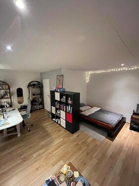 Foto - Großes Zimmer in 5er Wg - 376,00 EUR Kaltmiete, ca.  25,00 m²